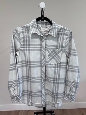 NWOT Vineyard Vines Plaid Button-Down Shirt, Gray, White & Subtle Light Blue